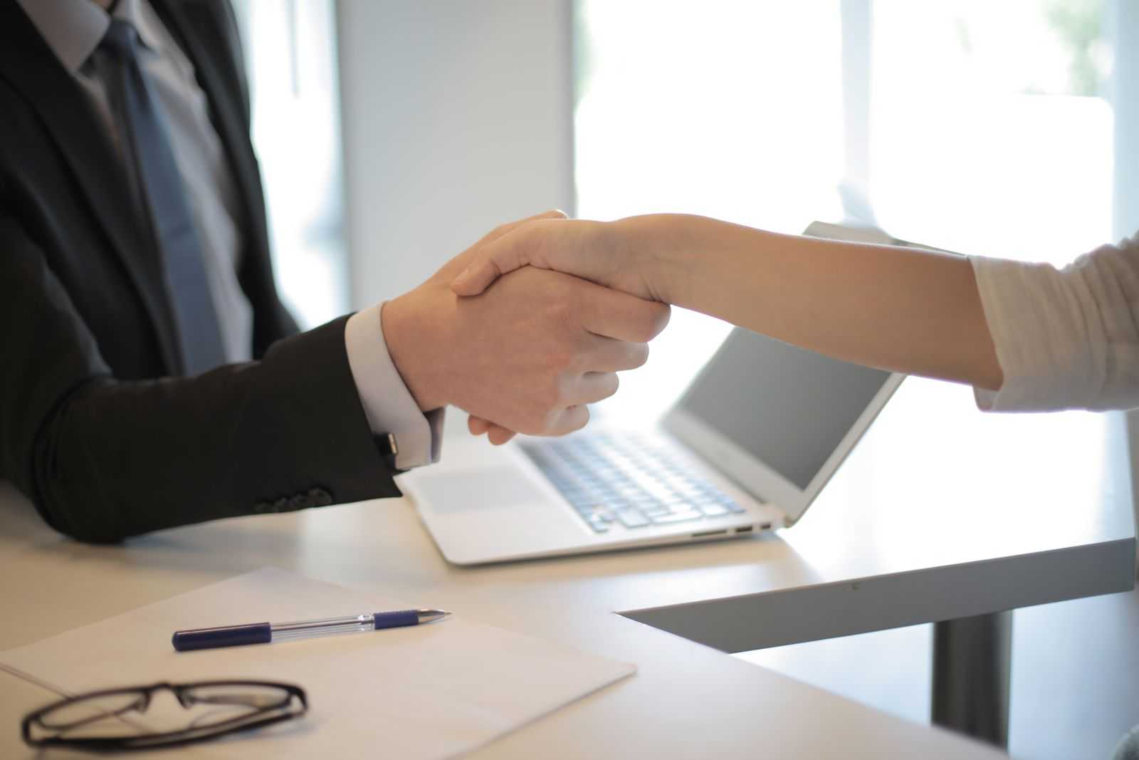 Panorama des dispositifs mobilisables par une entreprise qui hésite à recruter.